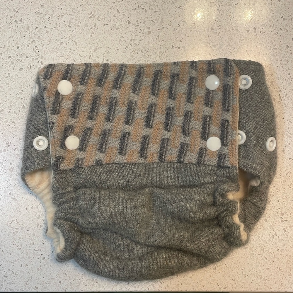 BabeeGreens wool diaper cover